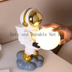 Astrano-Led Table Lamp, Resin Spaceman Lamp Bedside Lamp with USB Port Plug and 3D Printed Lampshade, Brightness can de Adjusted