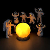 color sync-Unique Spaceman Statue, Bedside Table Lamp, Moon Night Light for Astronauts, and Decorative Night Lamp for Home (10 cm, White)