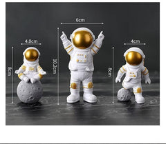 Tech novo - Ornament Mirror Astronaut Figurine Statue, Astronaut Spaceman Statue Ornament Home Office Desktop Figurine Decors Set of 3 - Golden
